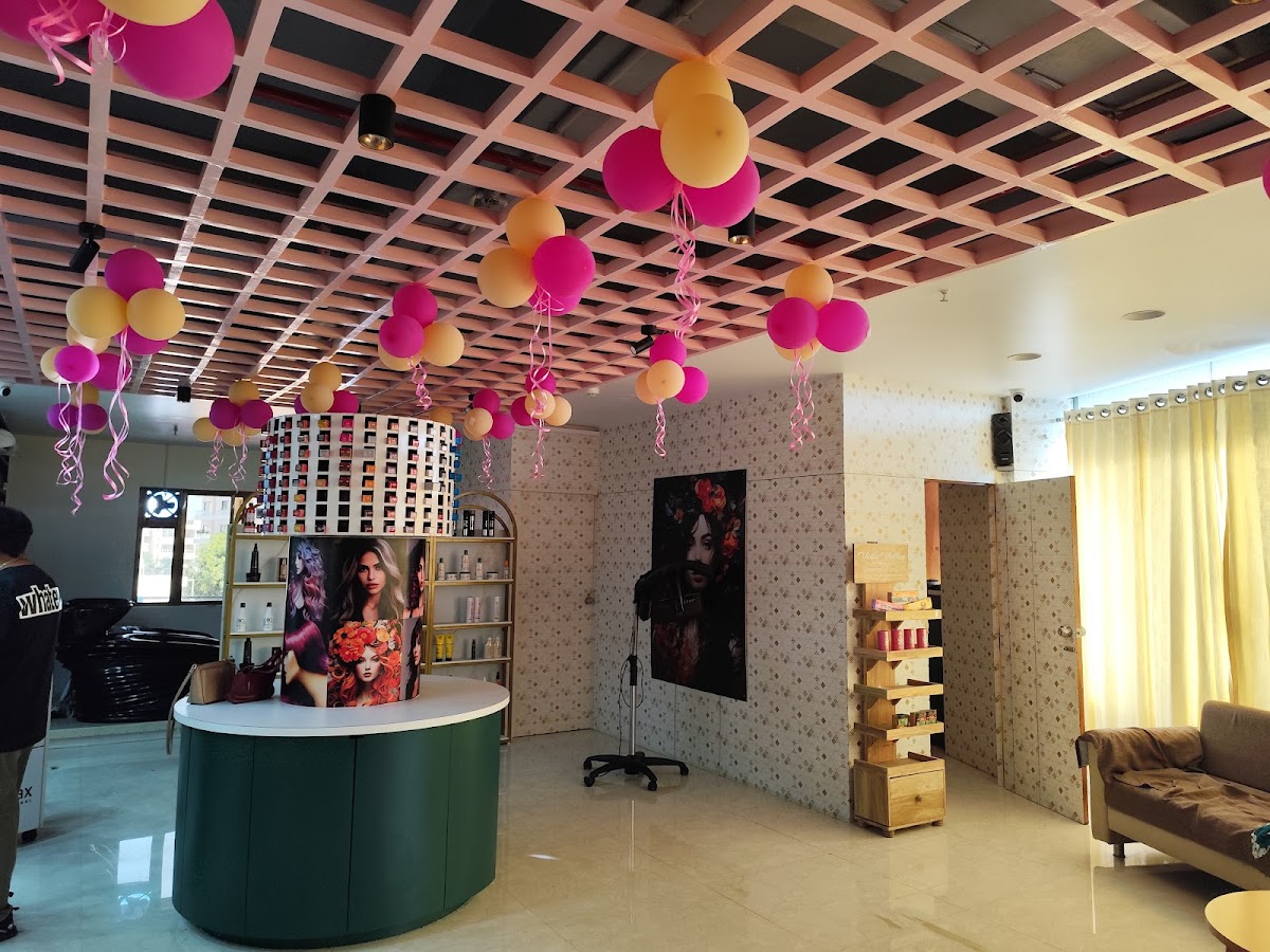 K Hair & Beauty Studio