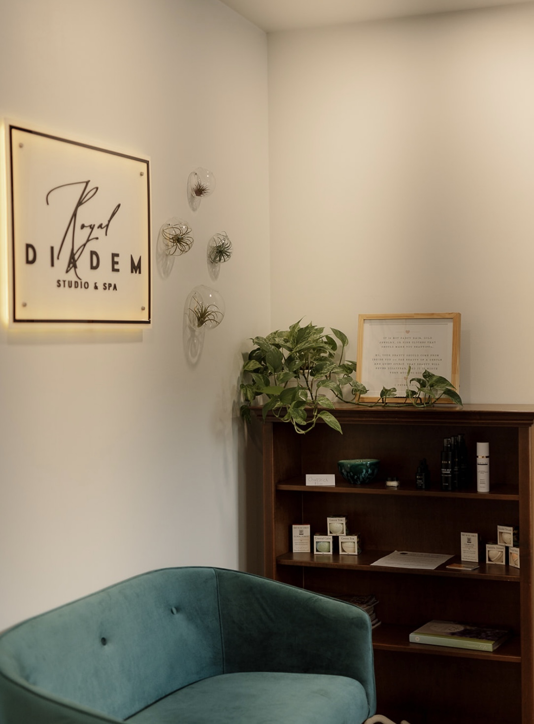 Royal Diadem Studio and Spa