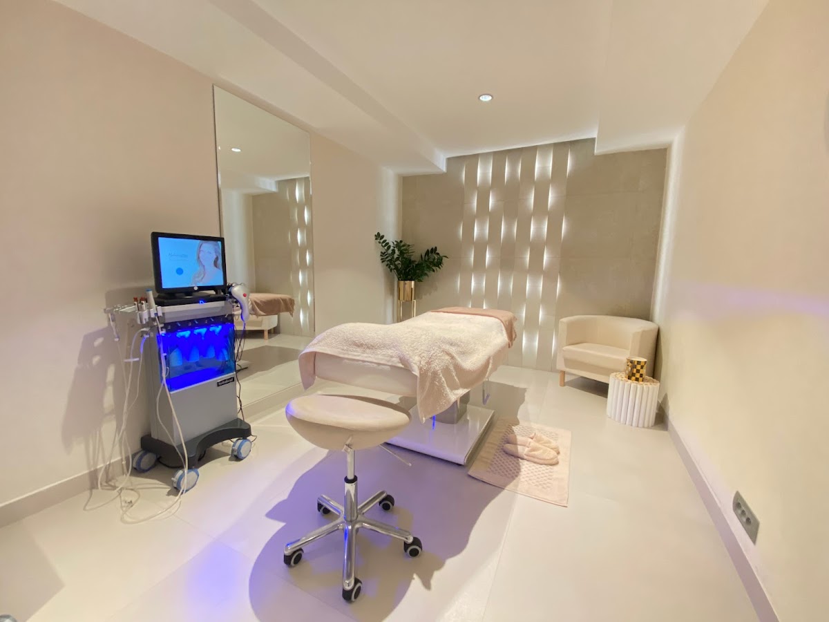 The Beauty Loft