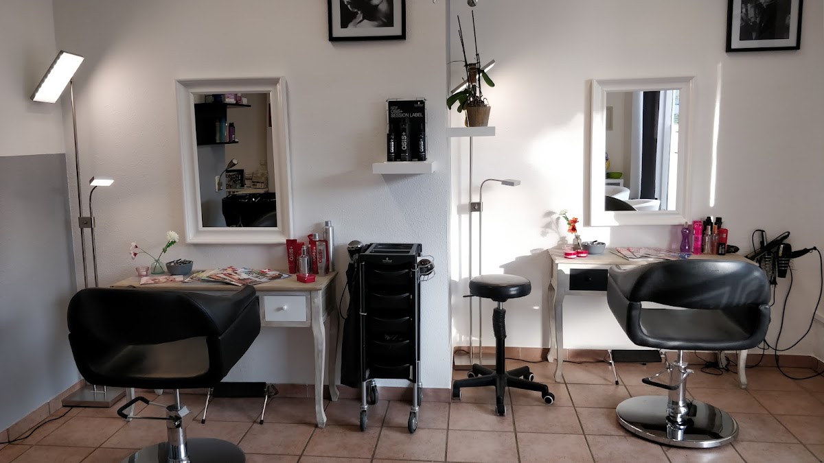 Friseursalon Haarschneiderei