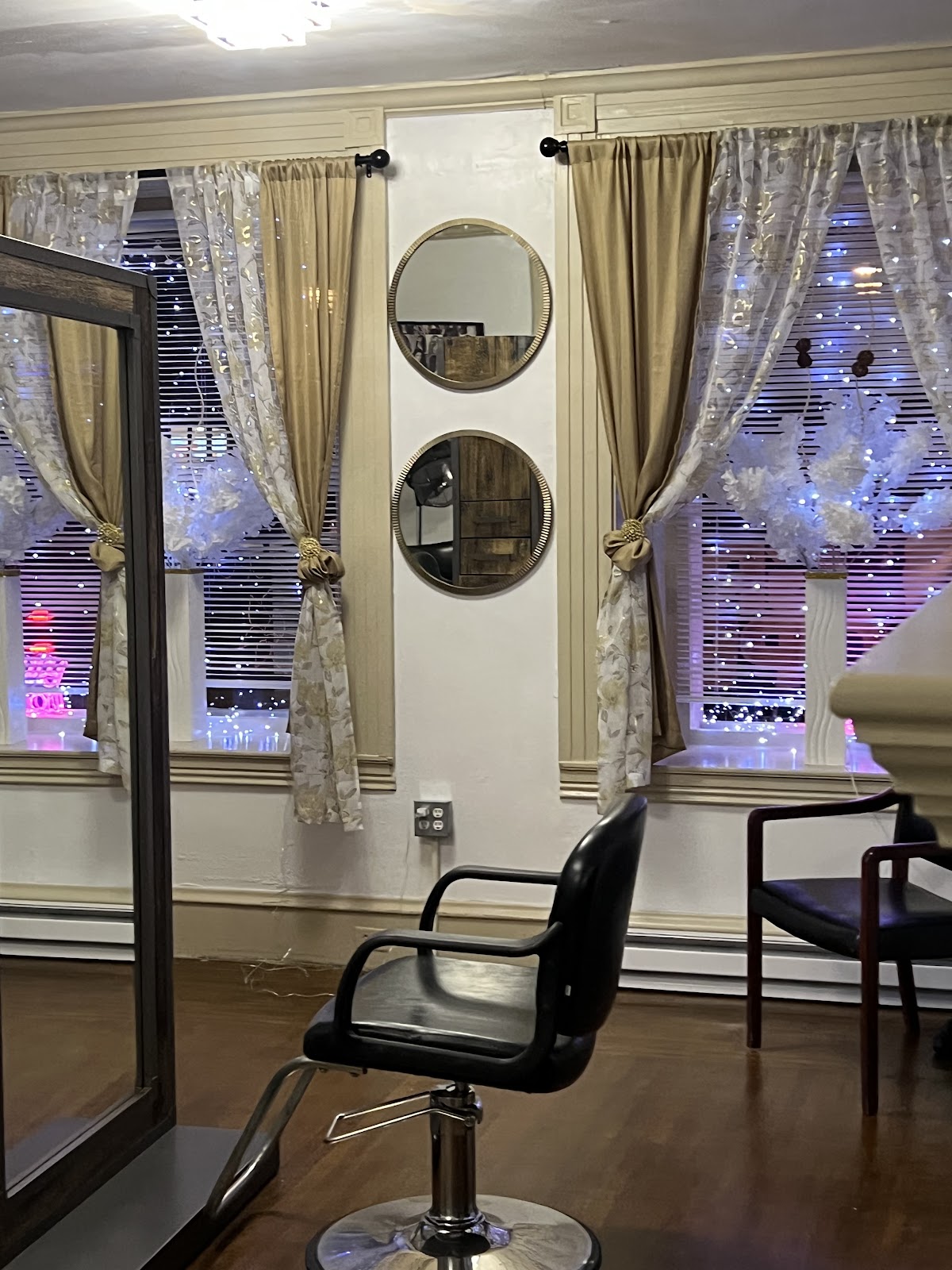 Johanny Hairsalon