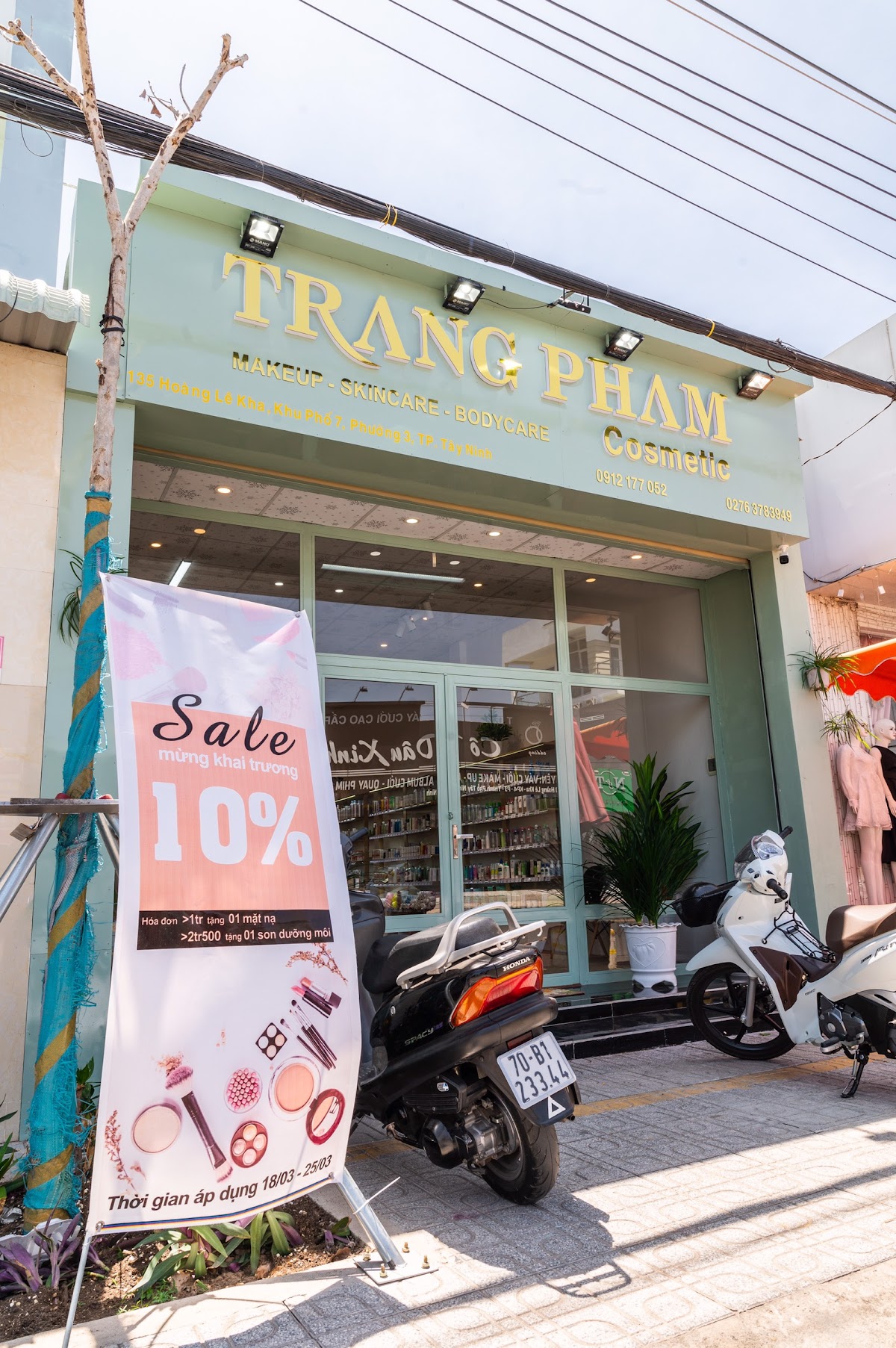 Trang Pham Cosmetics