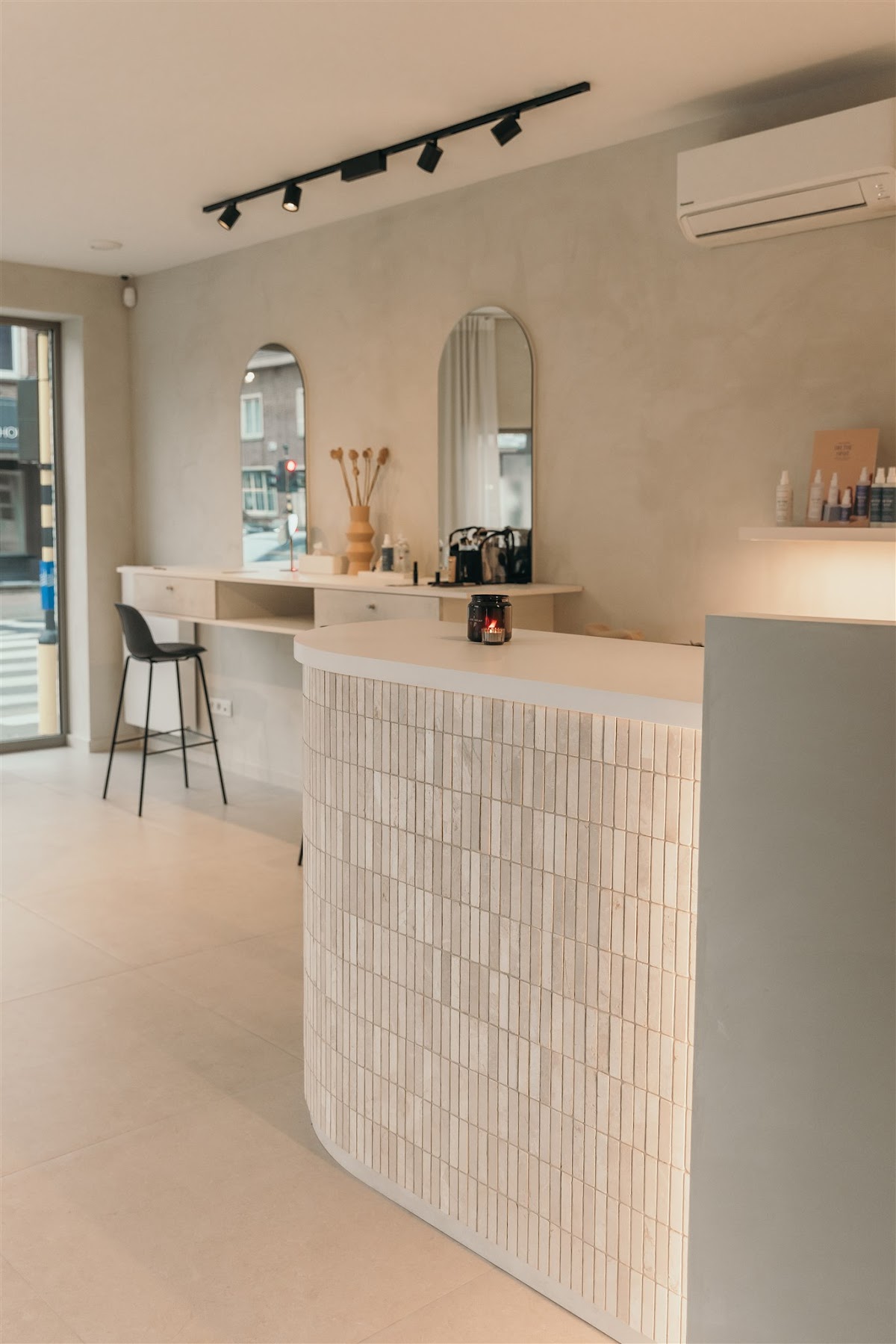 Eva Beauty Bar