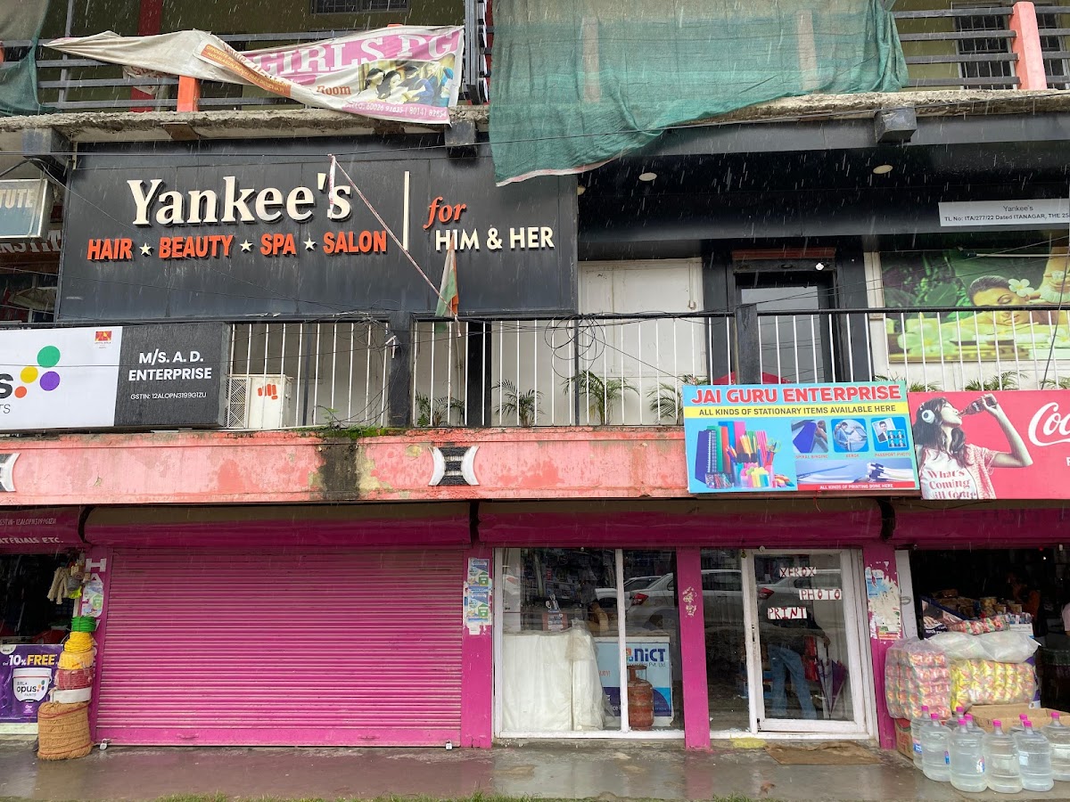 YANKEES SALON & SPA