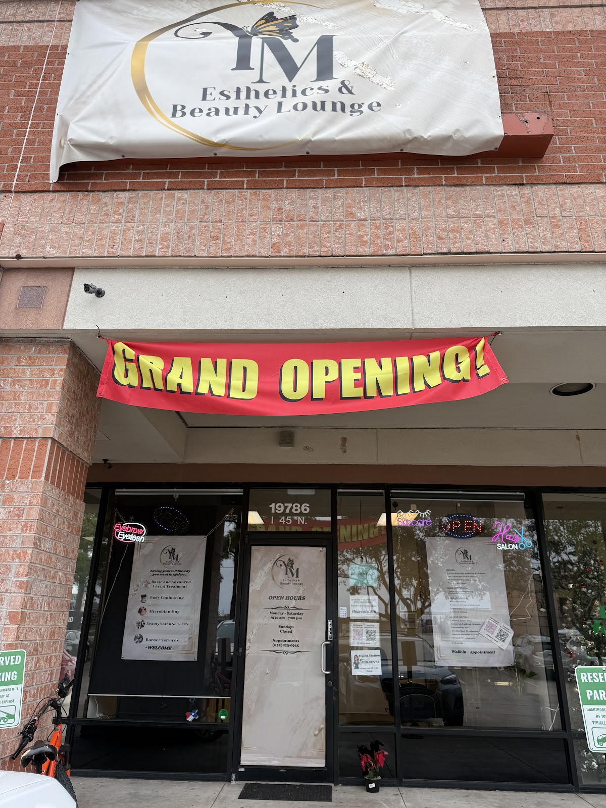 YM Esthetics & Beauty Lounge