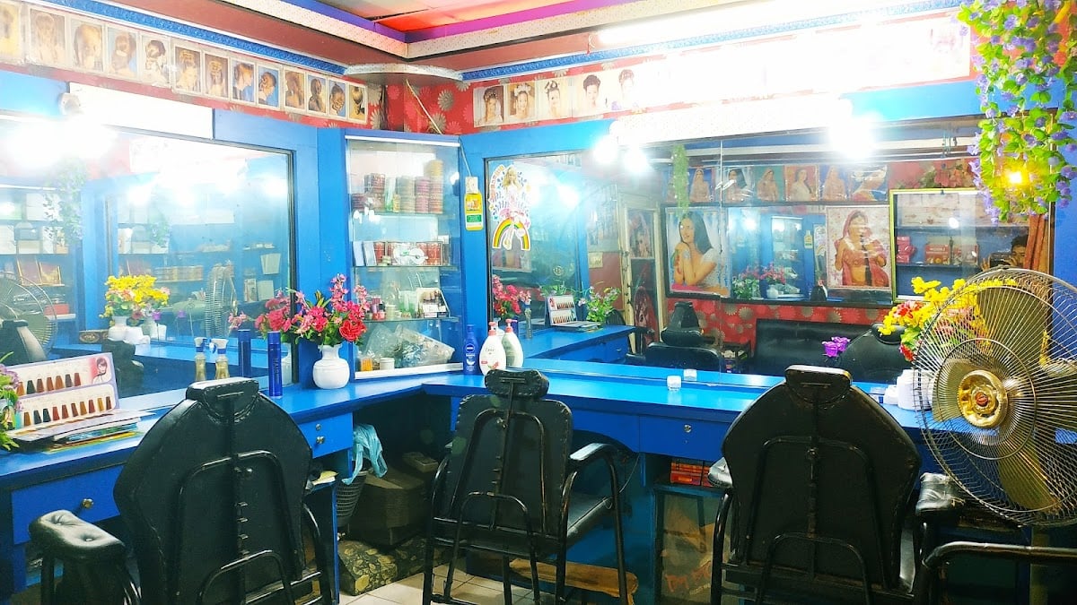 Baticrom Beauty Parlour