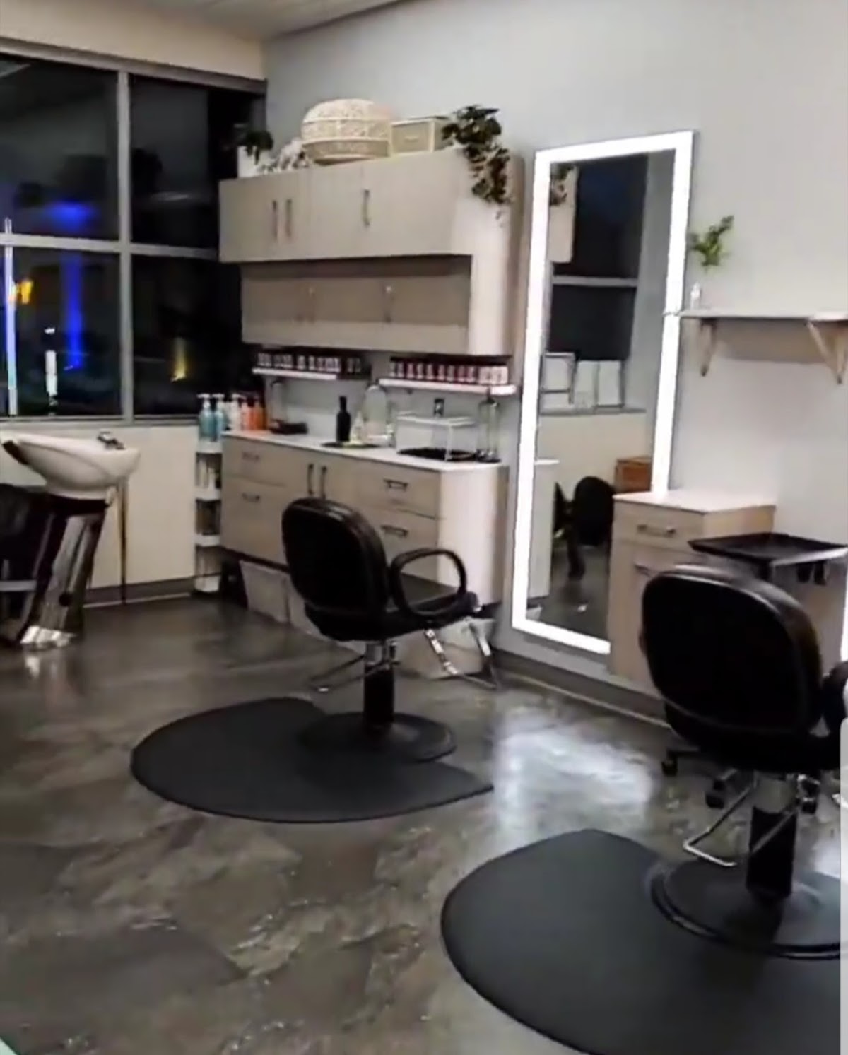 Sola Salon Studios