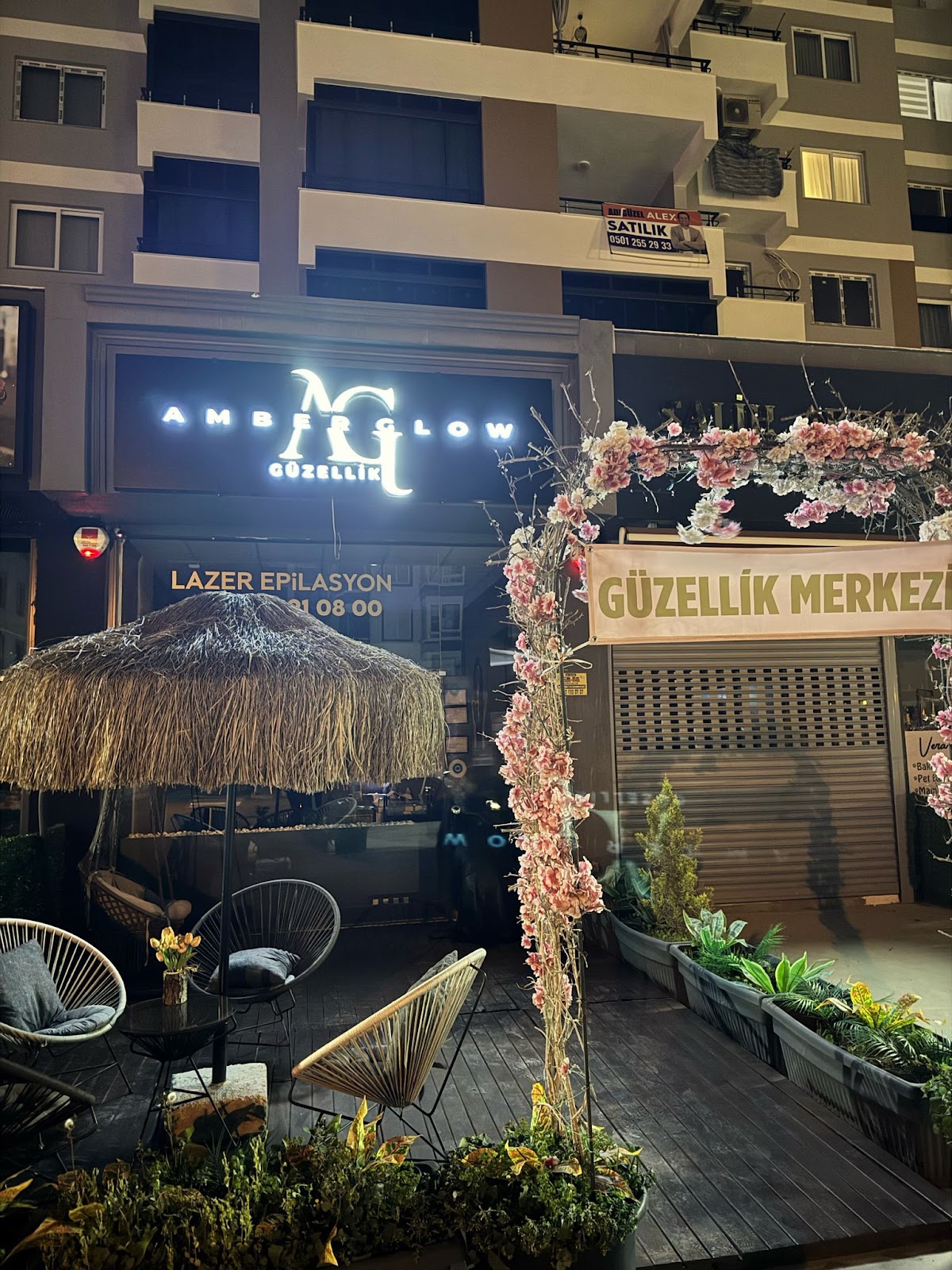 Amber Glow Güzellik
