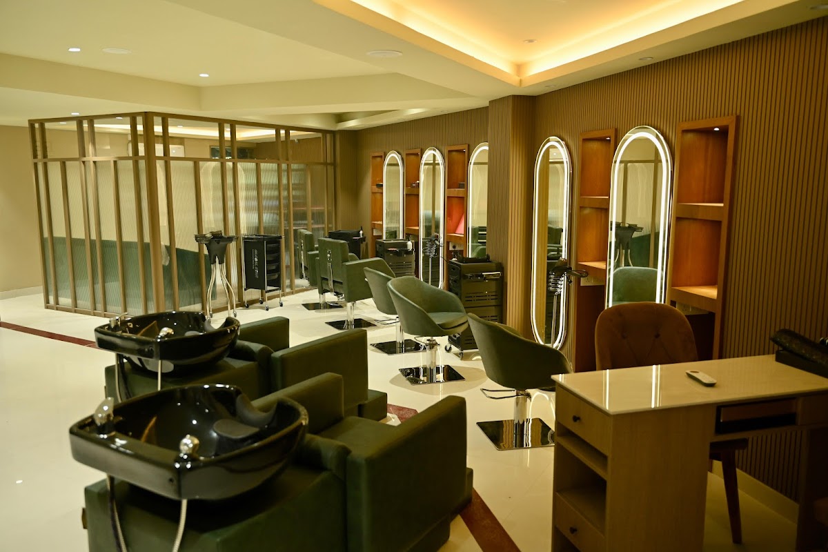 Beyond Beauty Ladies Beauty Salon