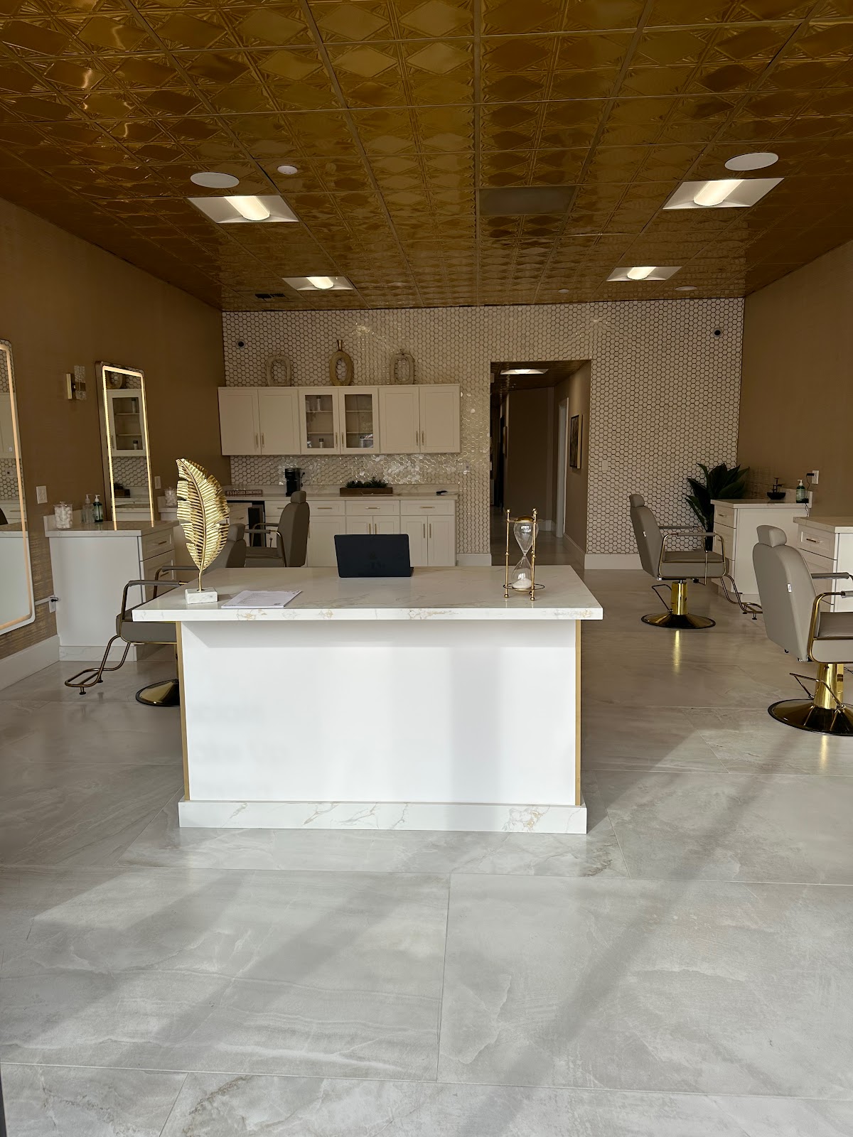 Aurum Beauty Studio