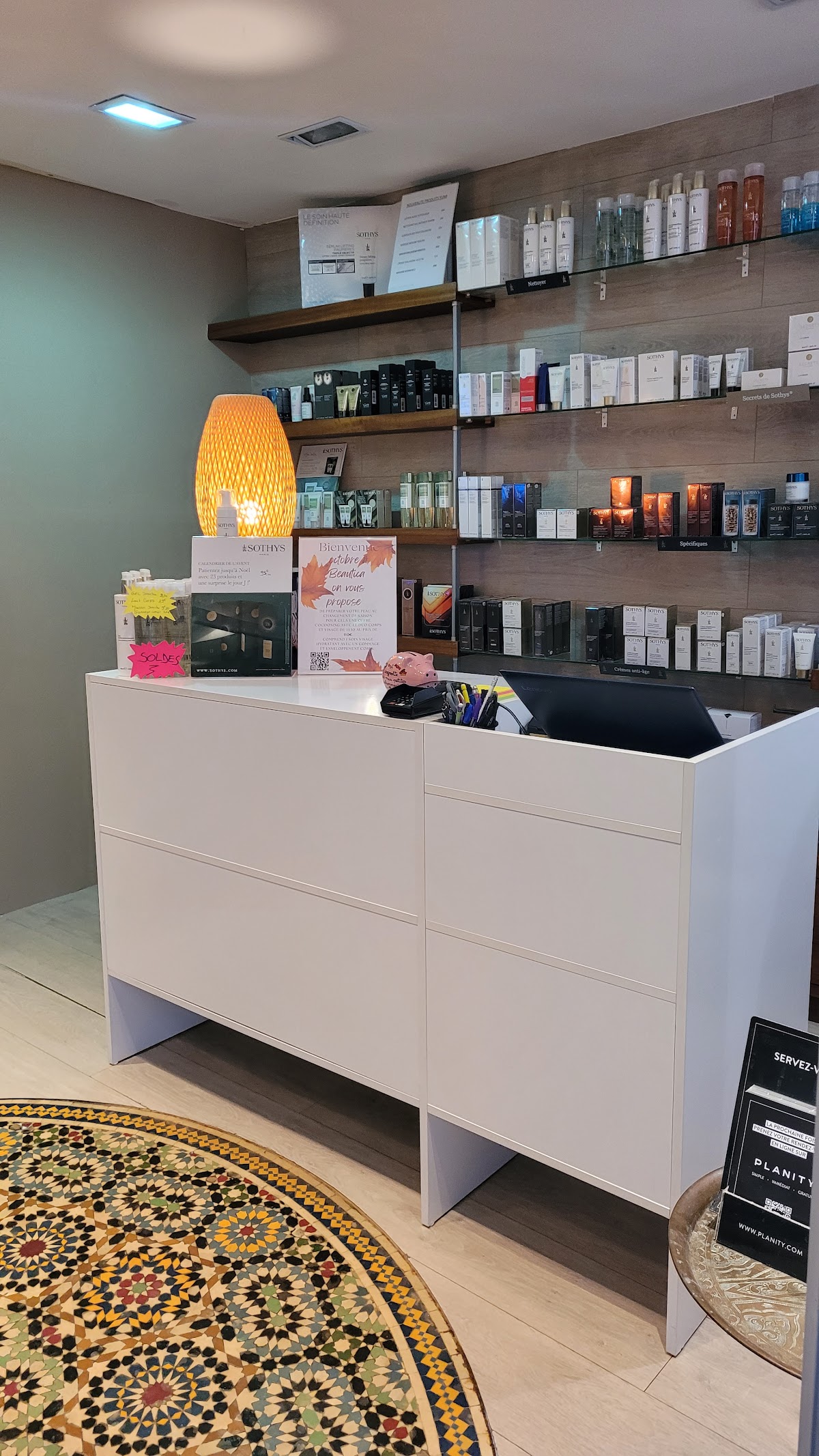 BEAUTICA Maison beauté & bien être