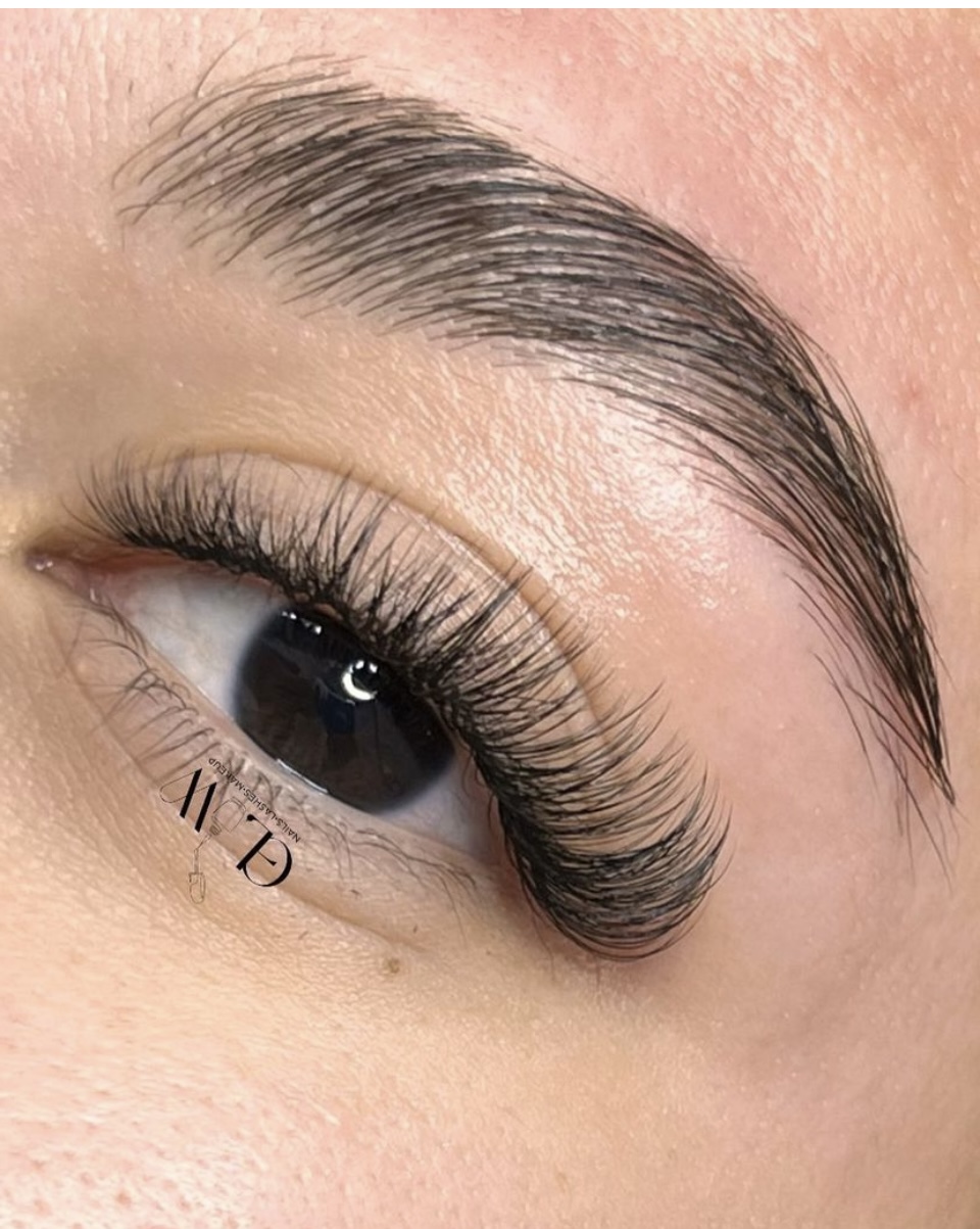 GLOW Nails•Lashes•Makeup