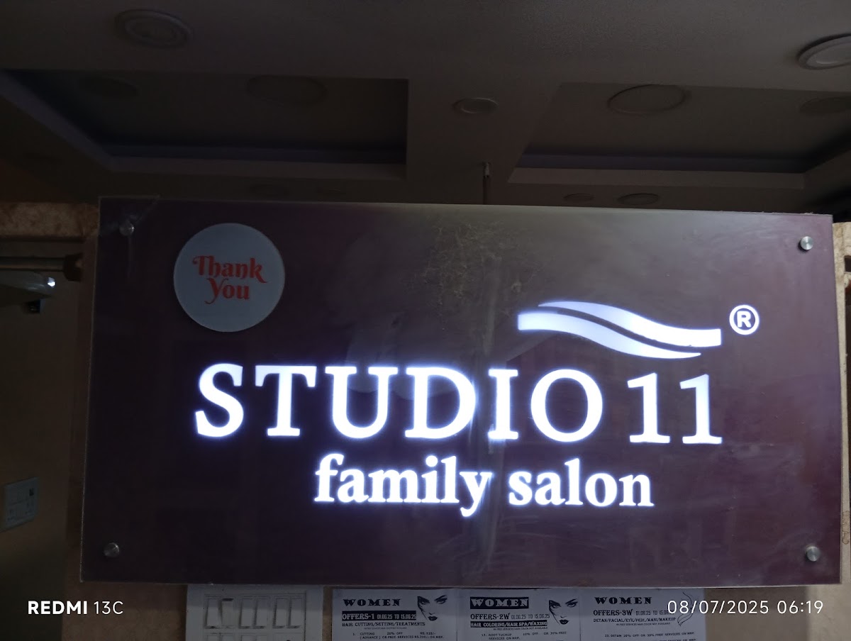 STUDIO 11 BASTI