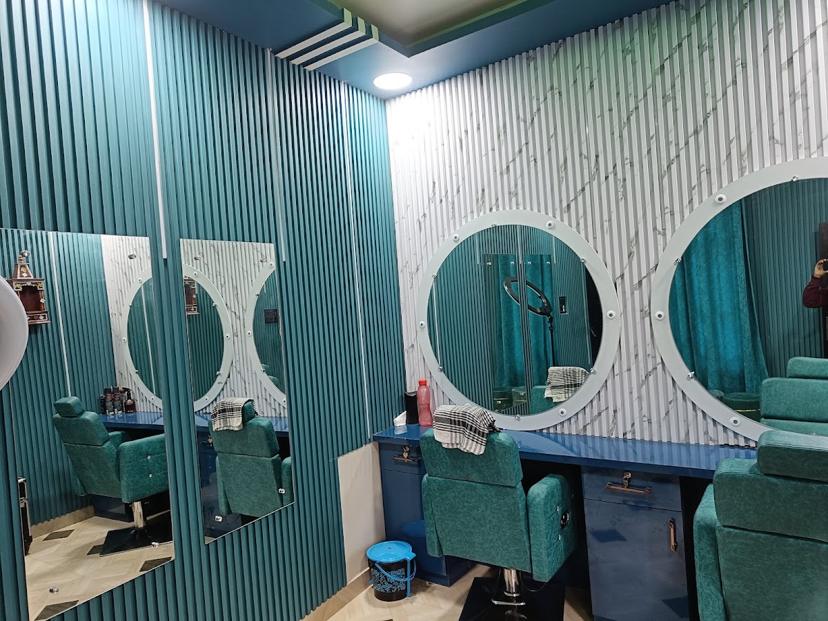 Riya Makeup Studio