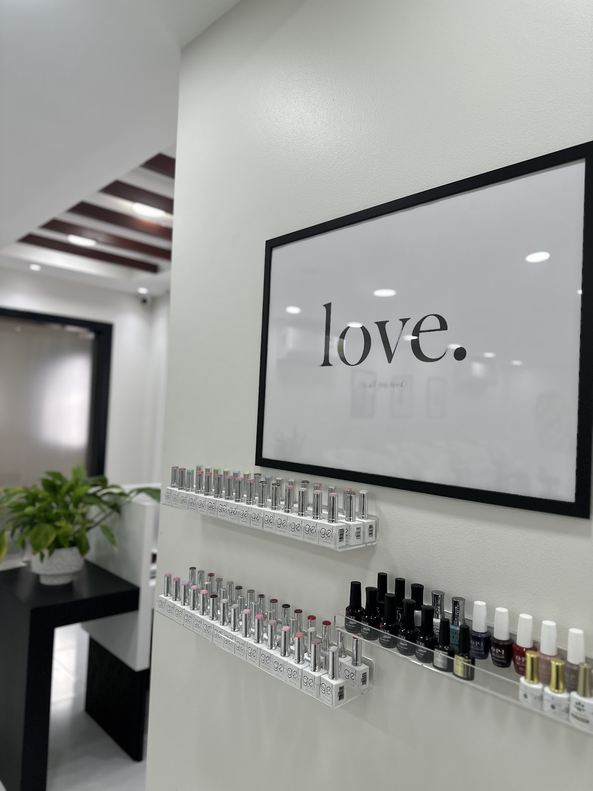The Balcony Salon