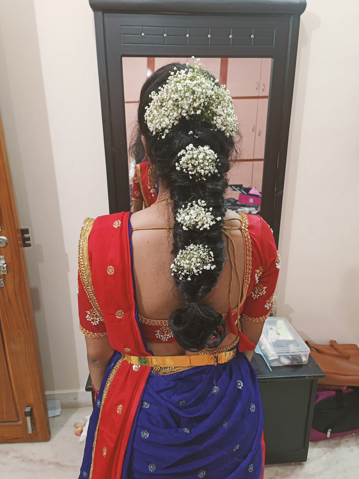 SMS Sabitha's Makeup Studio