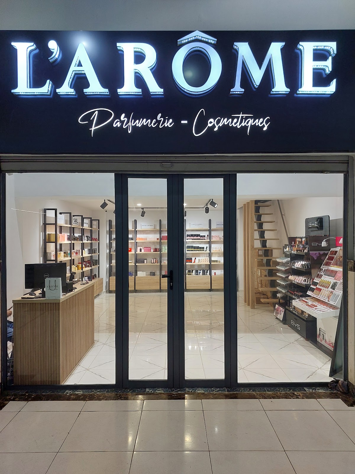 L'Arome Parfumerie