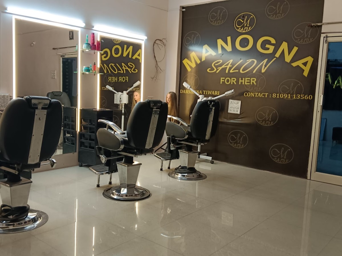 Manogna Salon