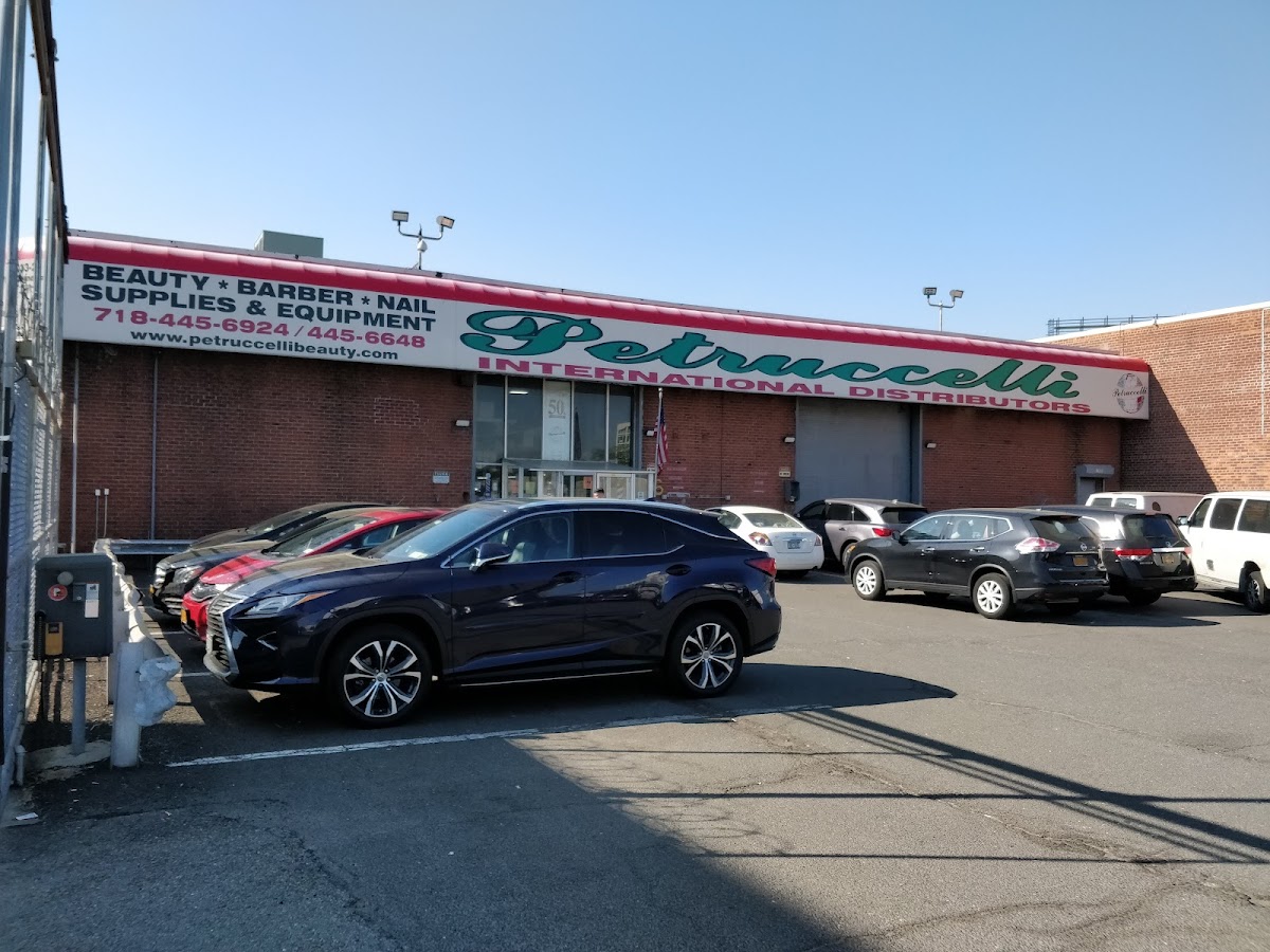 Petruccelli Beauty & Barber Supply & Equipment