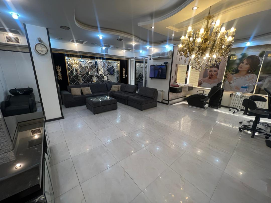 Media Bridal Salon