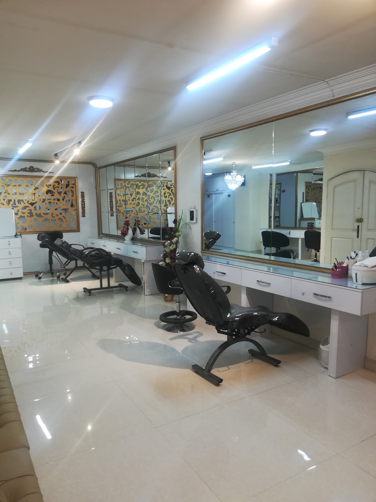 Mahshad Beauty Salon