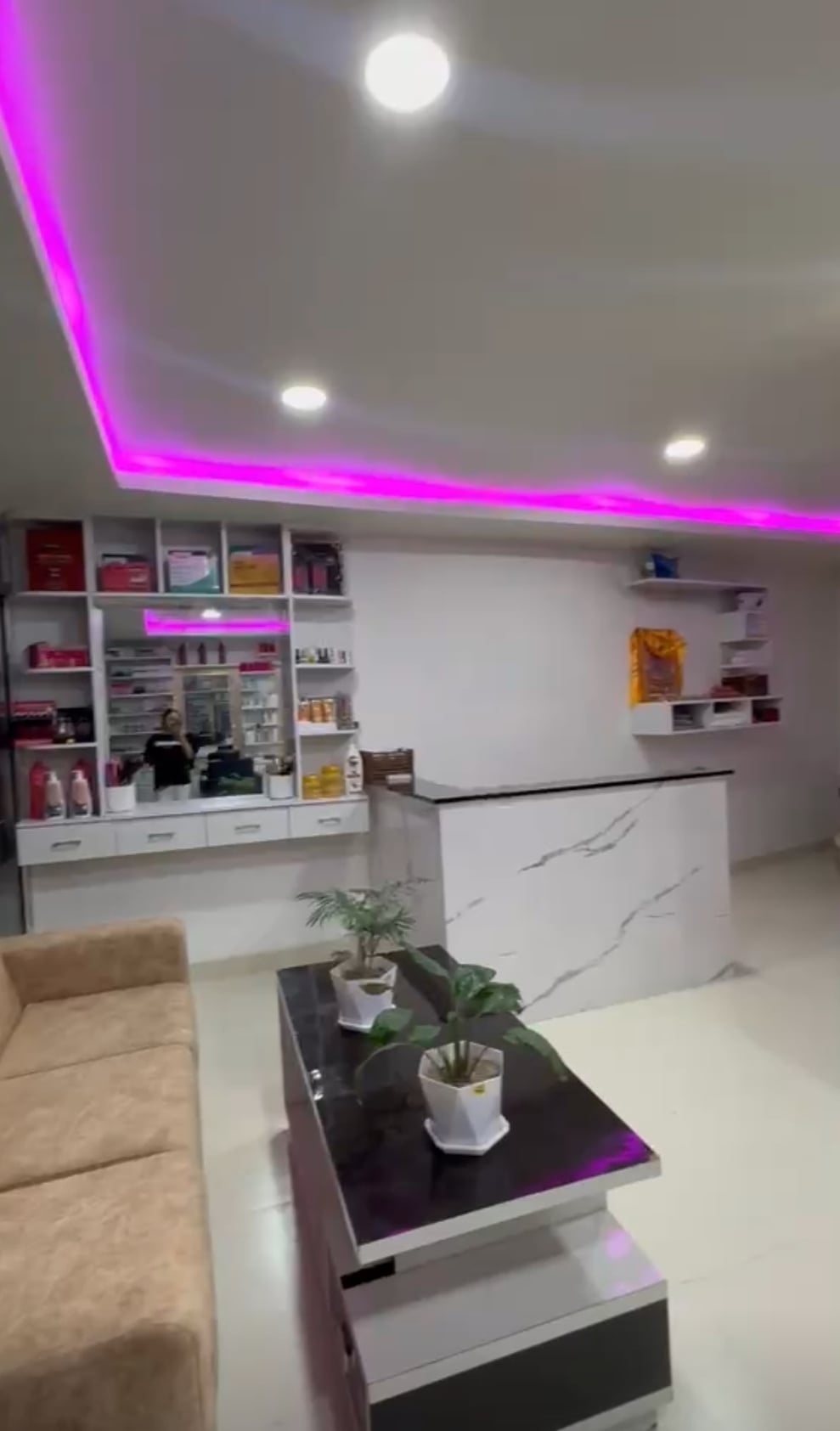 The Beauty Buzz parlour