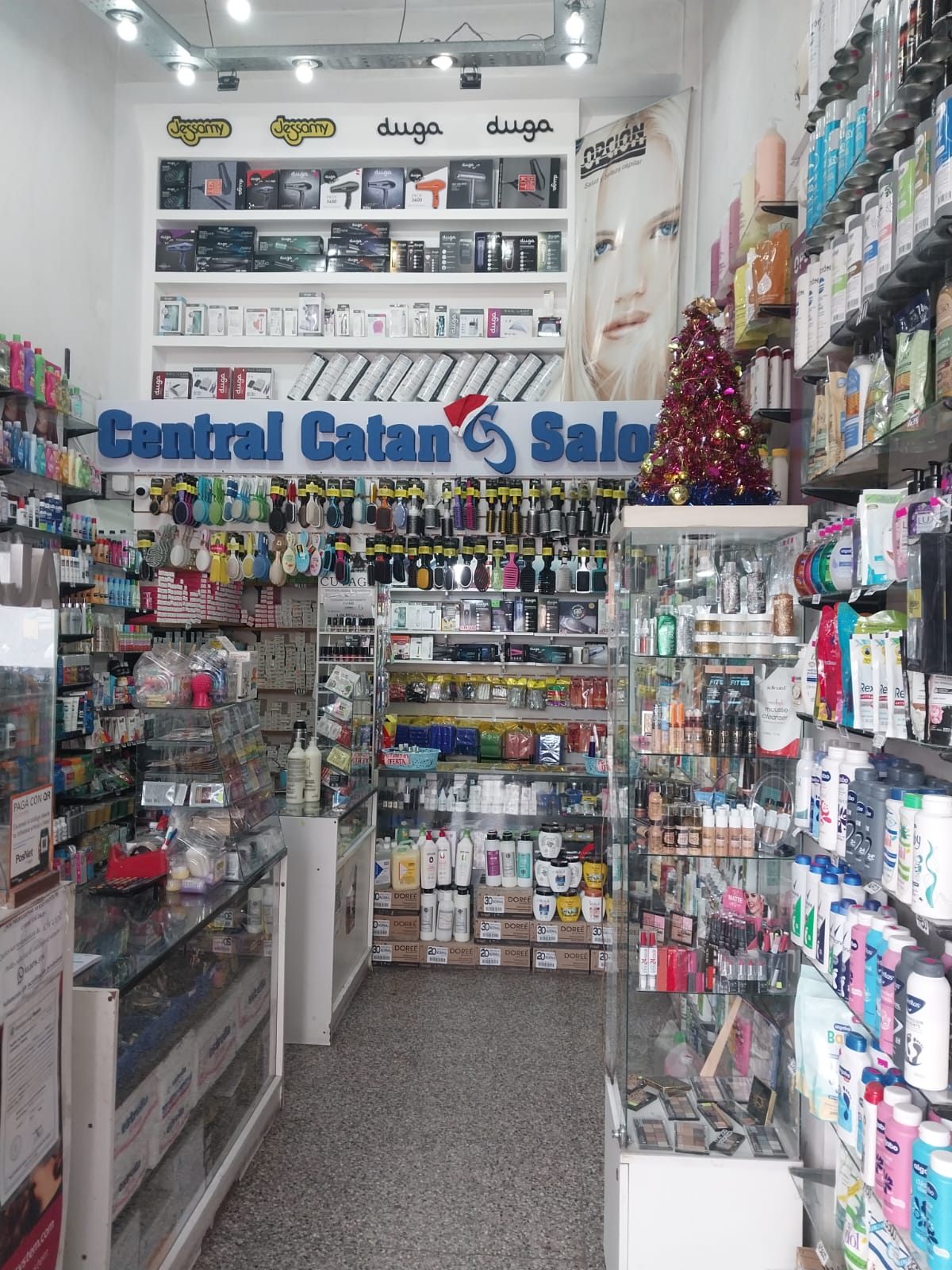 Central Catán Salón Perfumería 2