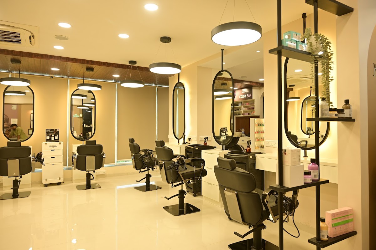 Nazim Salon and Academy