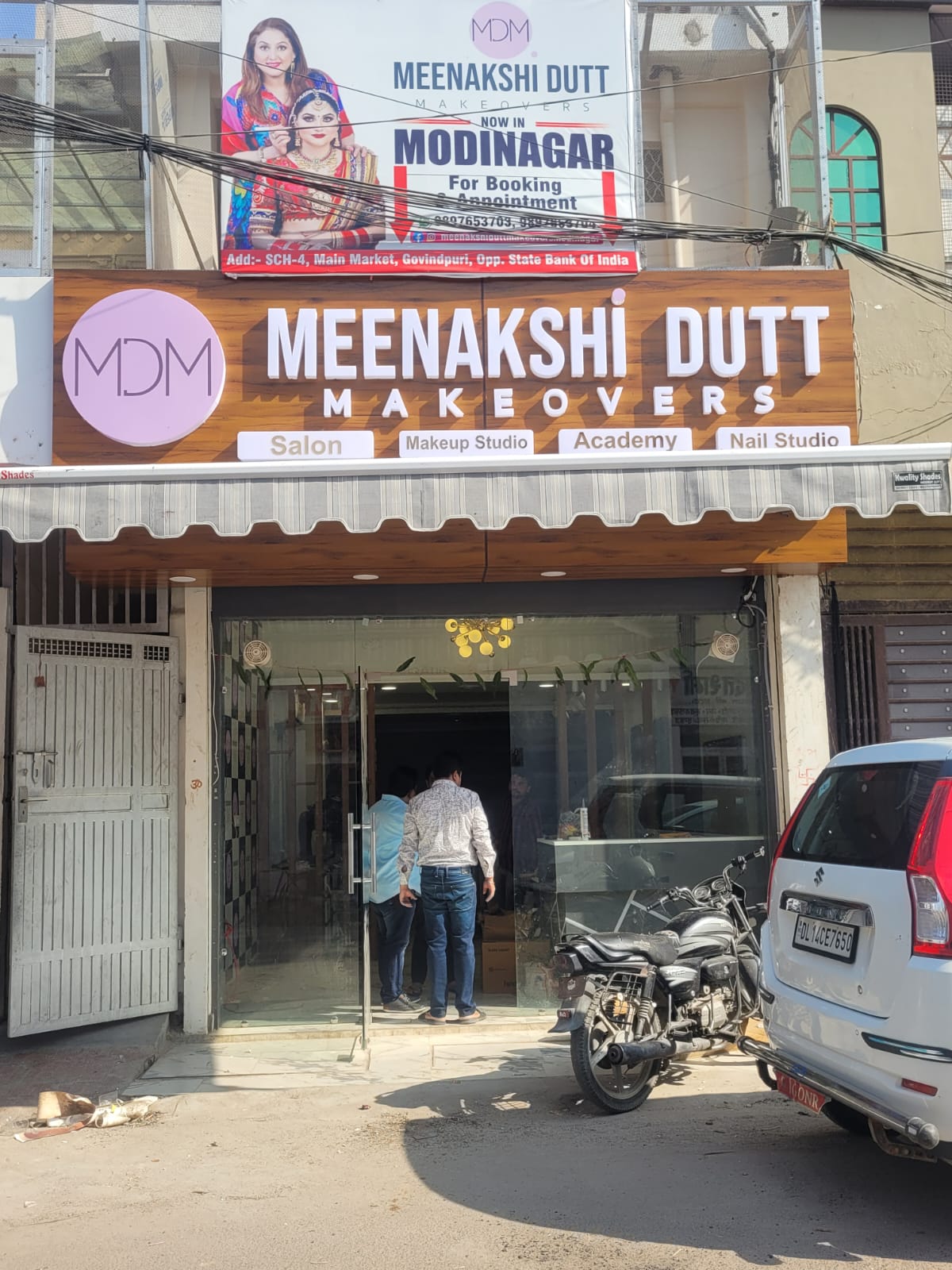 Meenakshi Dutt Makeovers