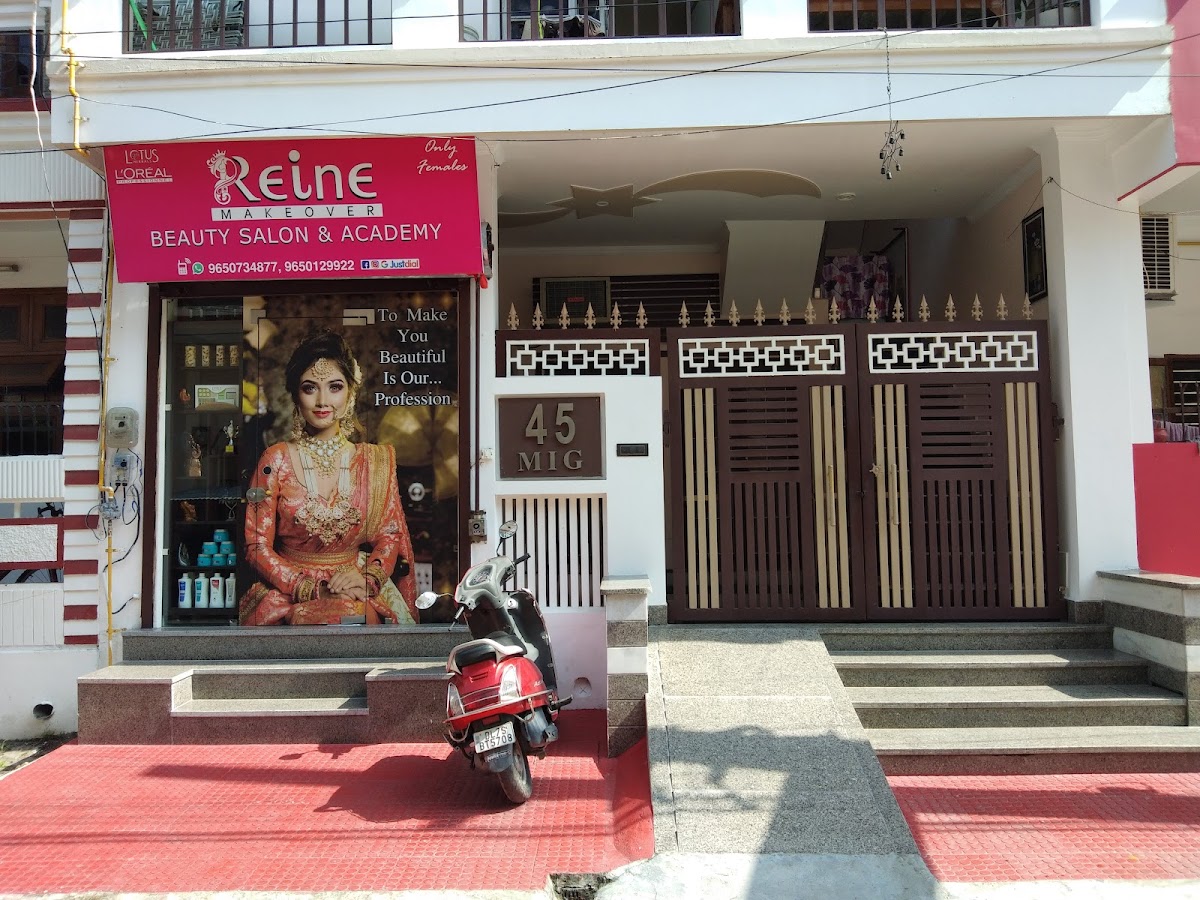 Reine Makeover and Beauty Salon