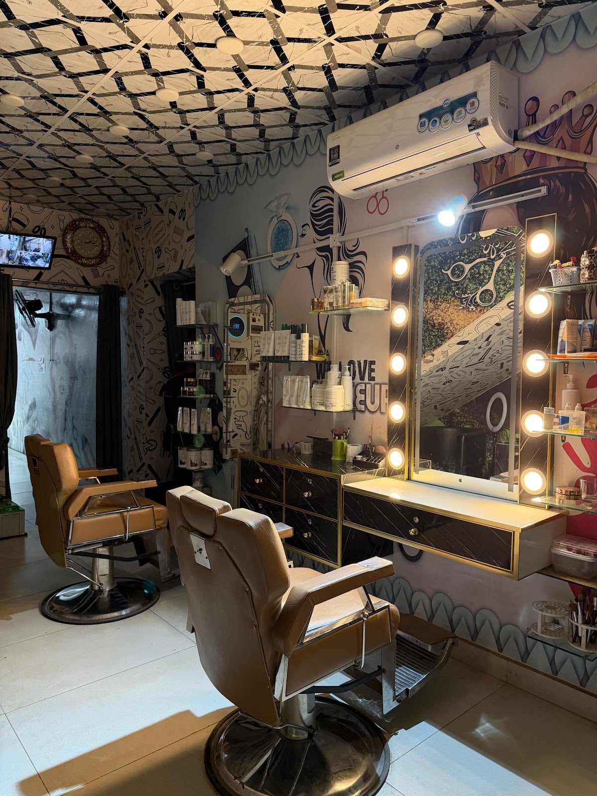 Get Glow Signature Salon