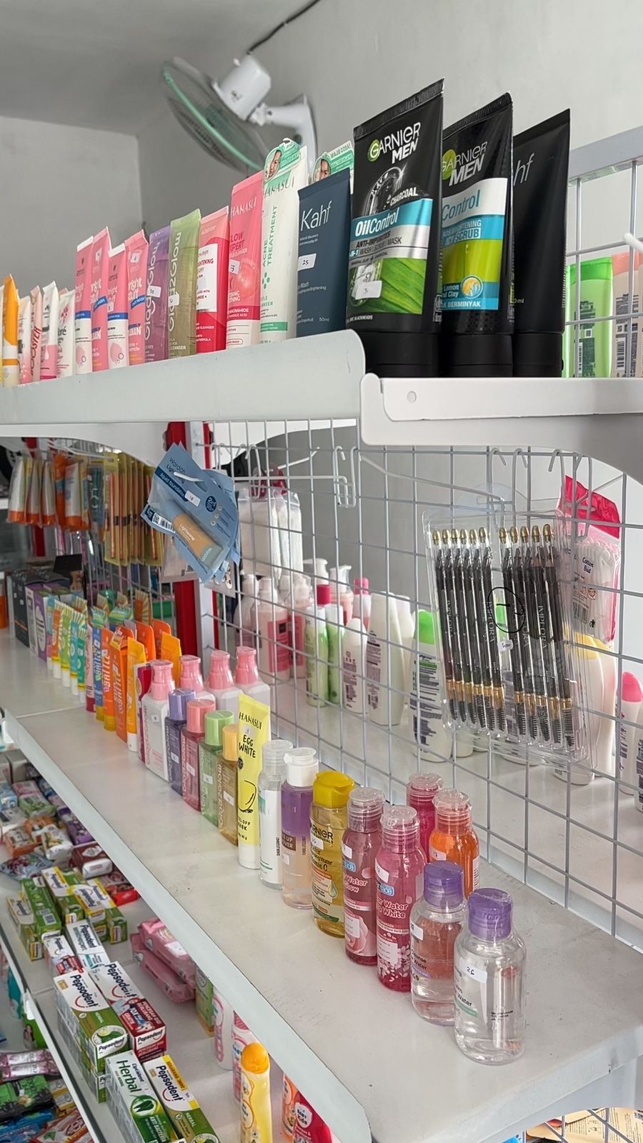 KOSMETIK & SKINCARE W.A.Y STORE