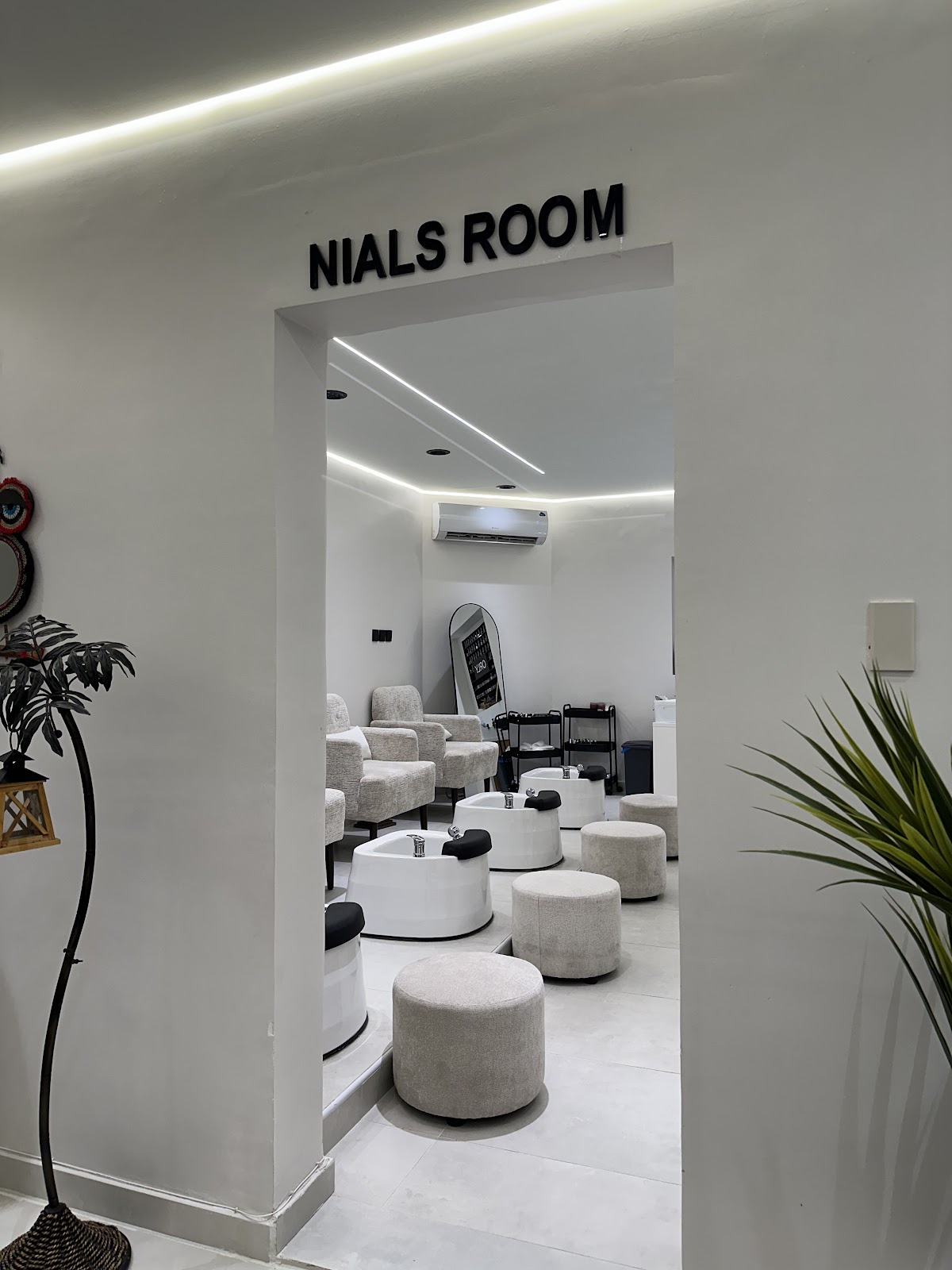 Alia Beauty Salon