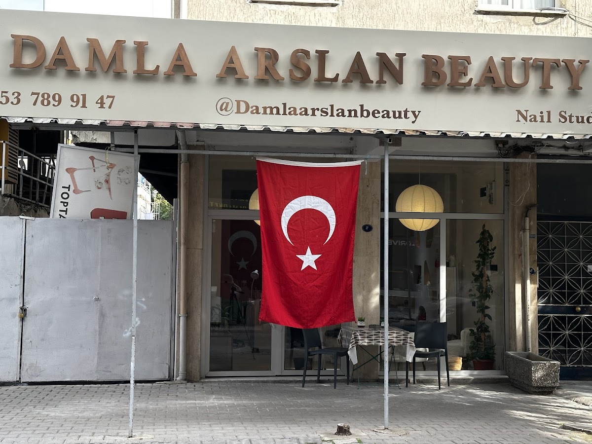 Damla Arslan Beauty
