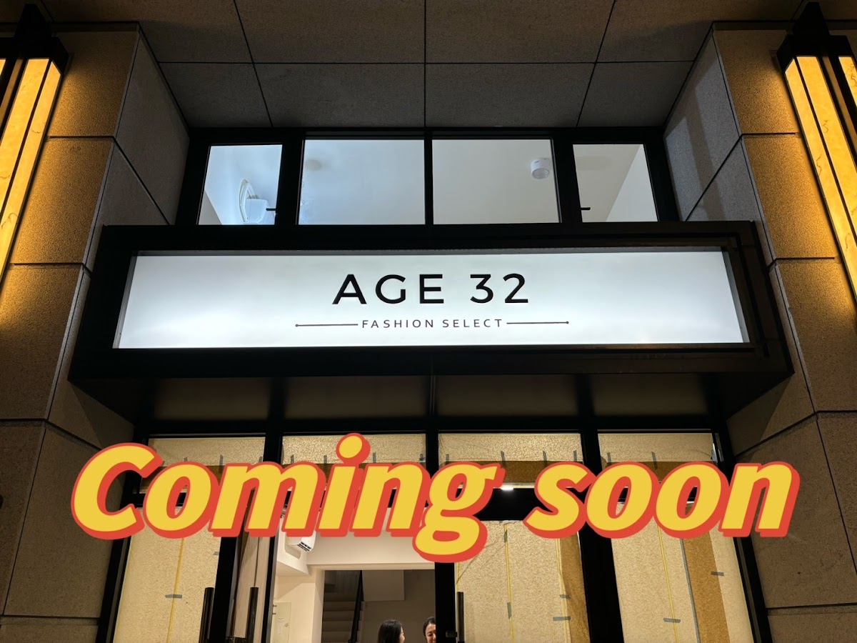 AGE 32