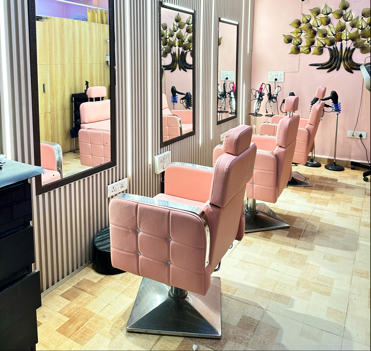 Zuba Beauty And Hair Salon