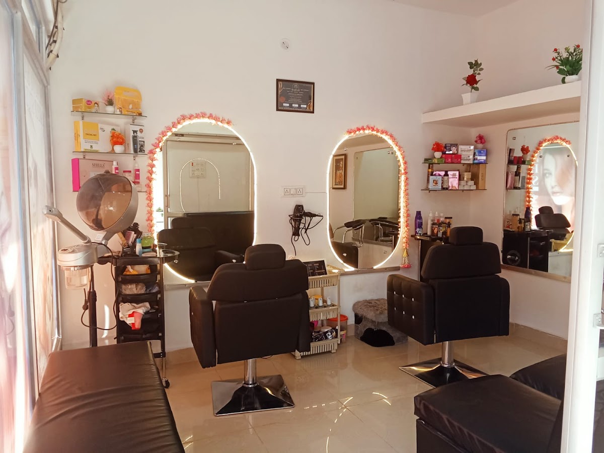 Beauty Bar Makeup Studio & Salon