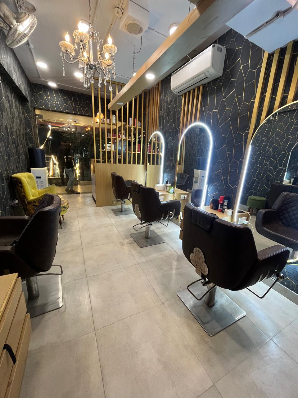 Maxx Unisex Salon