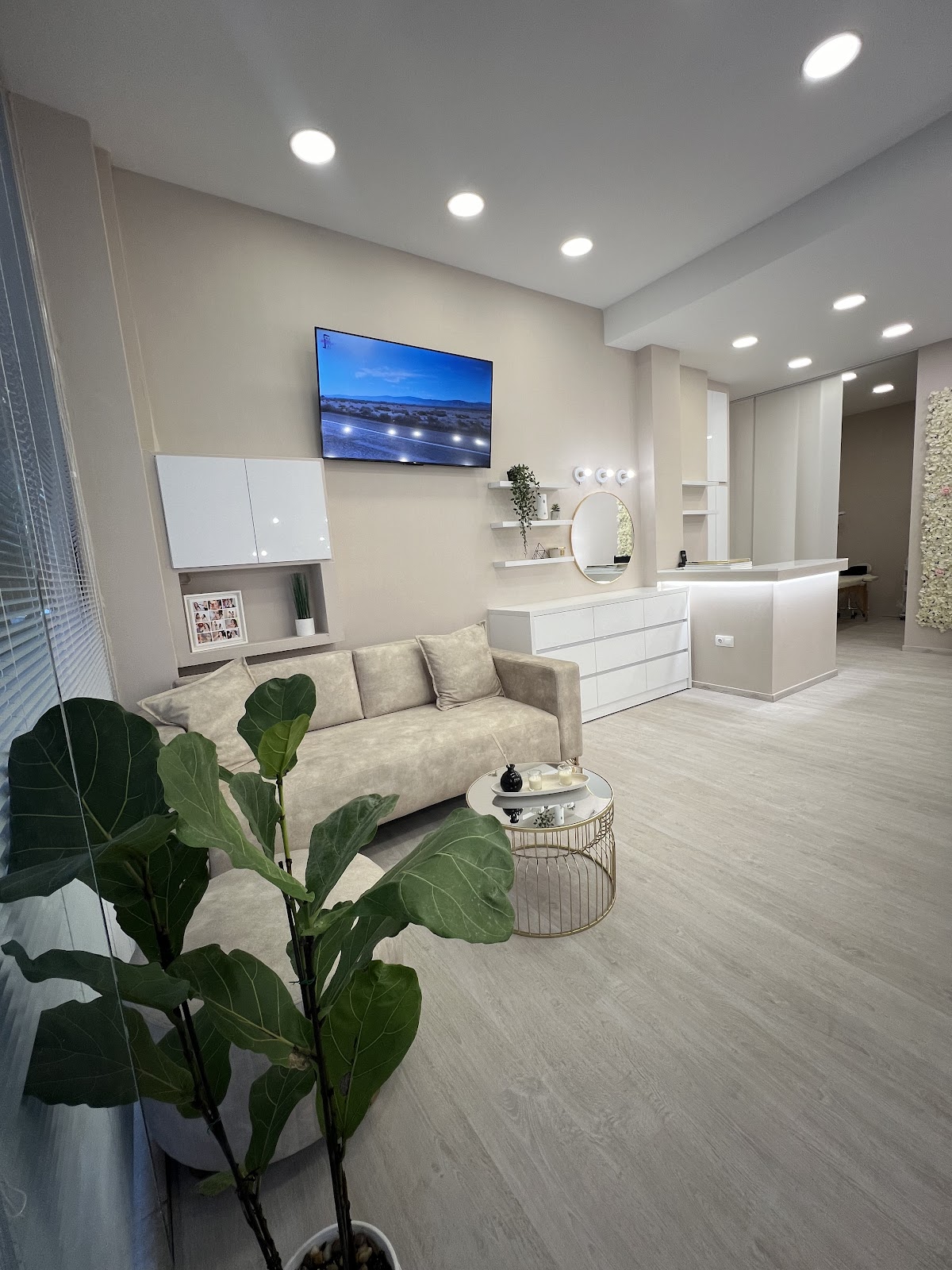 Areti's beauty house