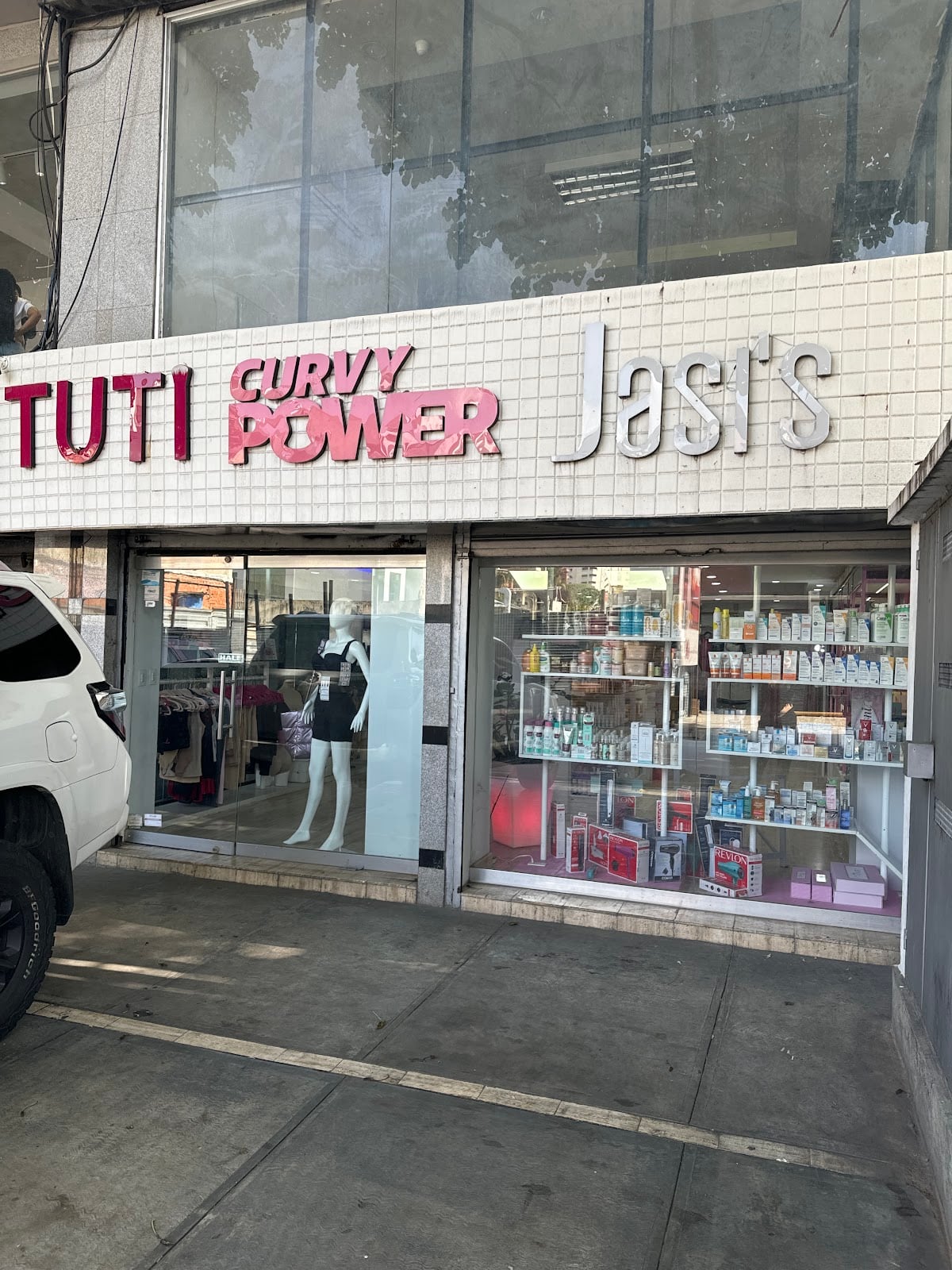 TUTI Stores - Las Mercedes