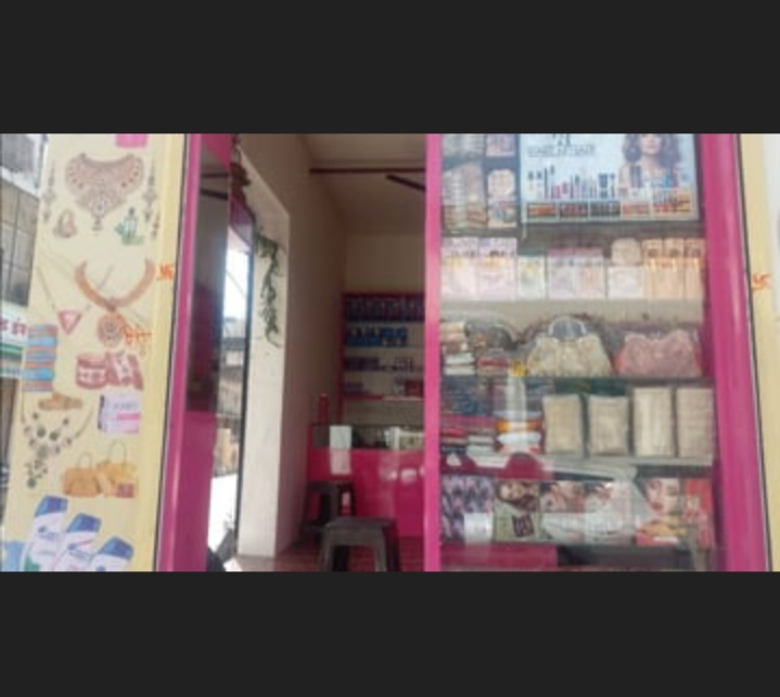Manmohan Fancy Store