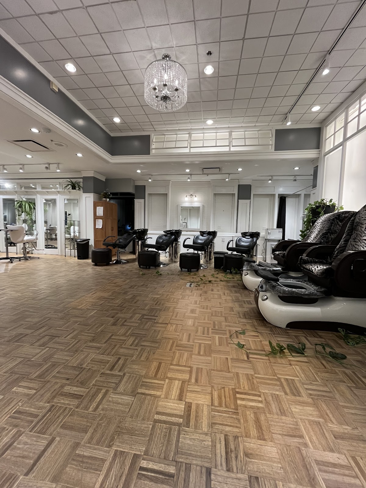 LUX Lab Salon