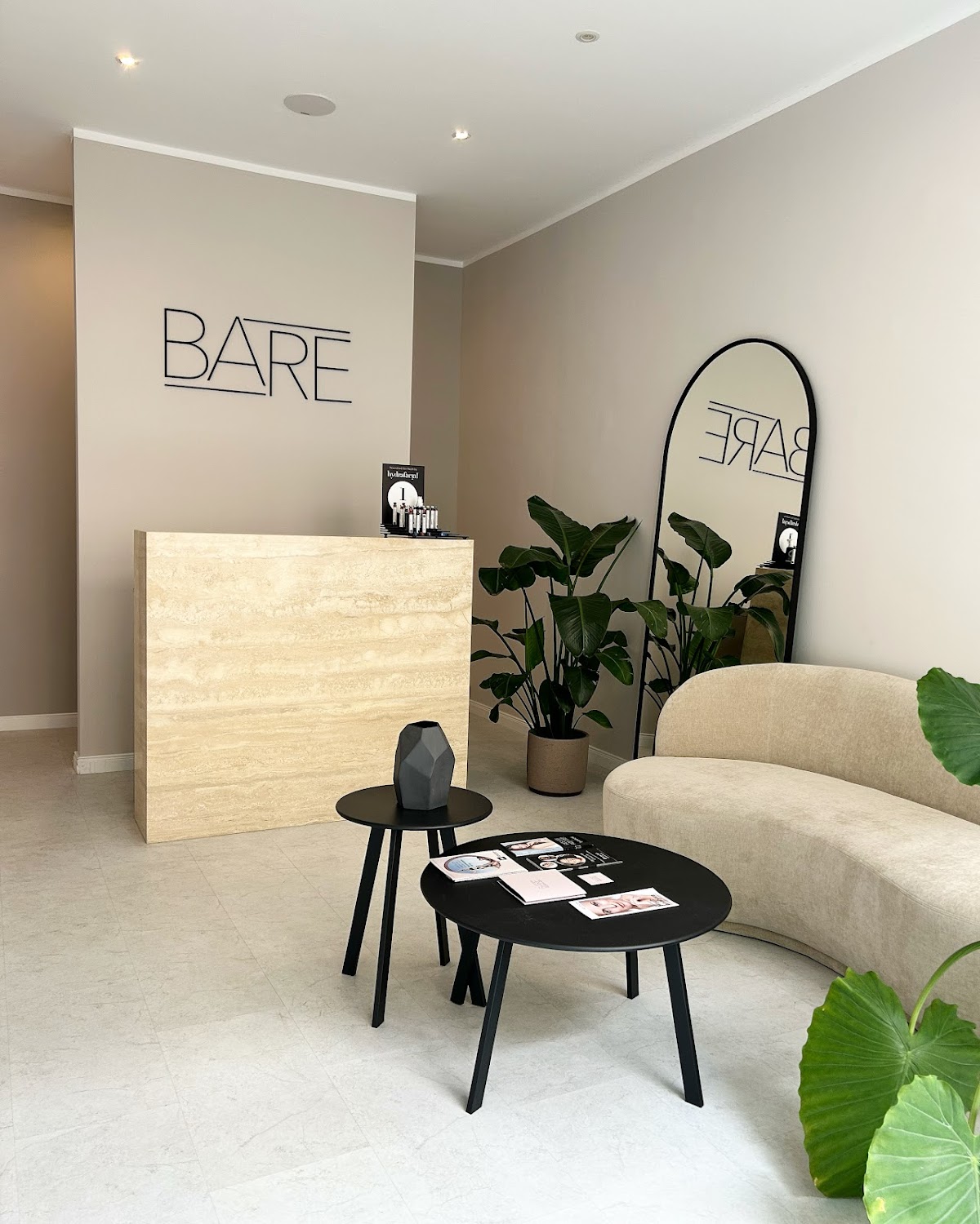 BARE skincare&nutrition