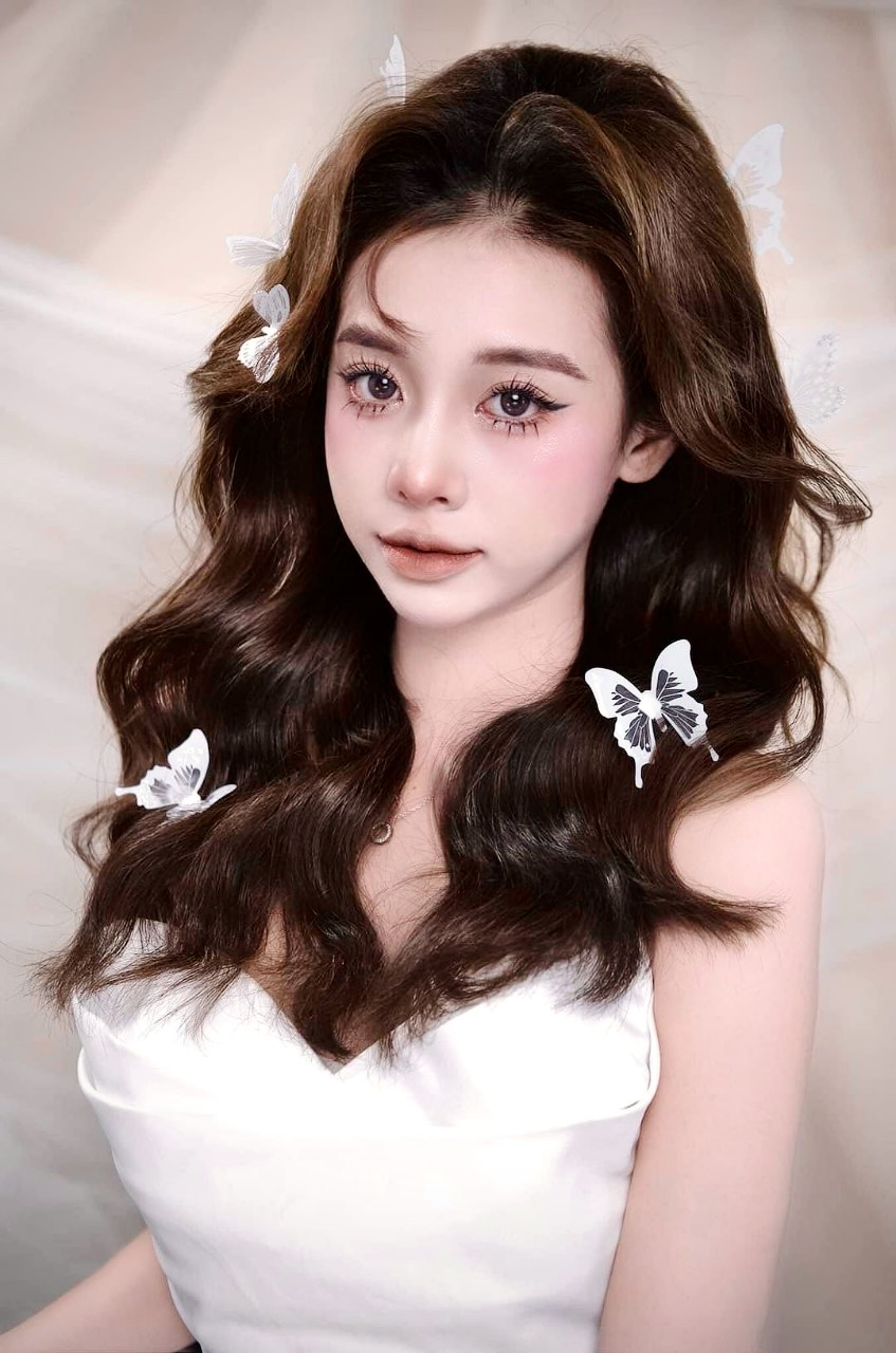 Phuong Du (Makeup & Bridal)