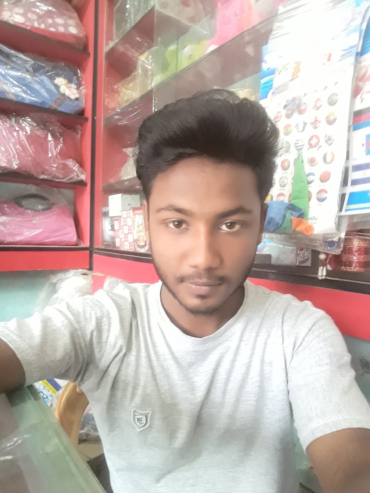 Raju Cosmetics Store