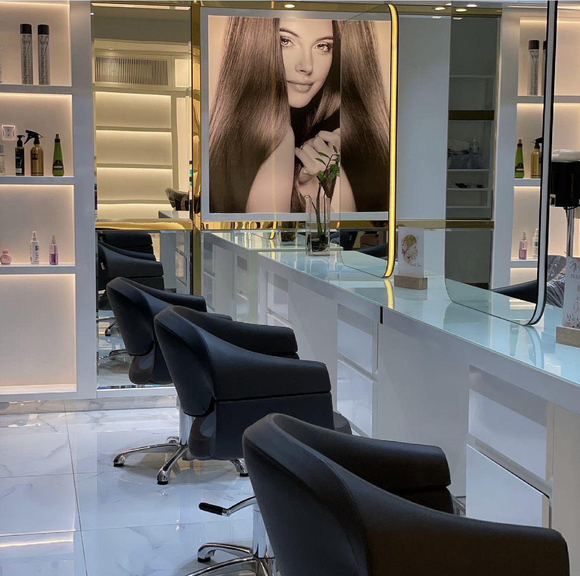Lillia Beauty Lounge