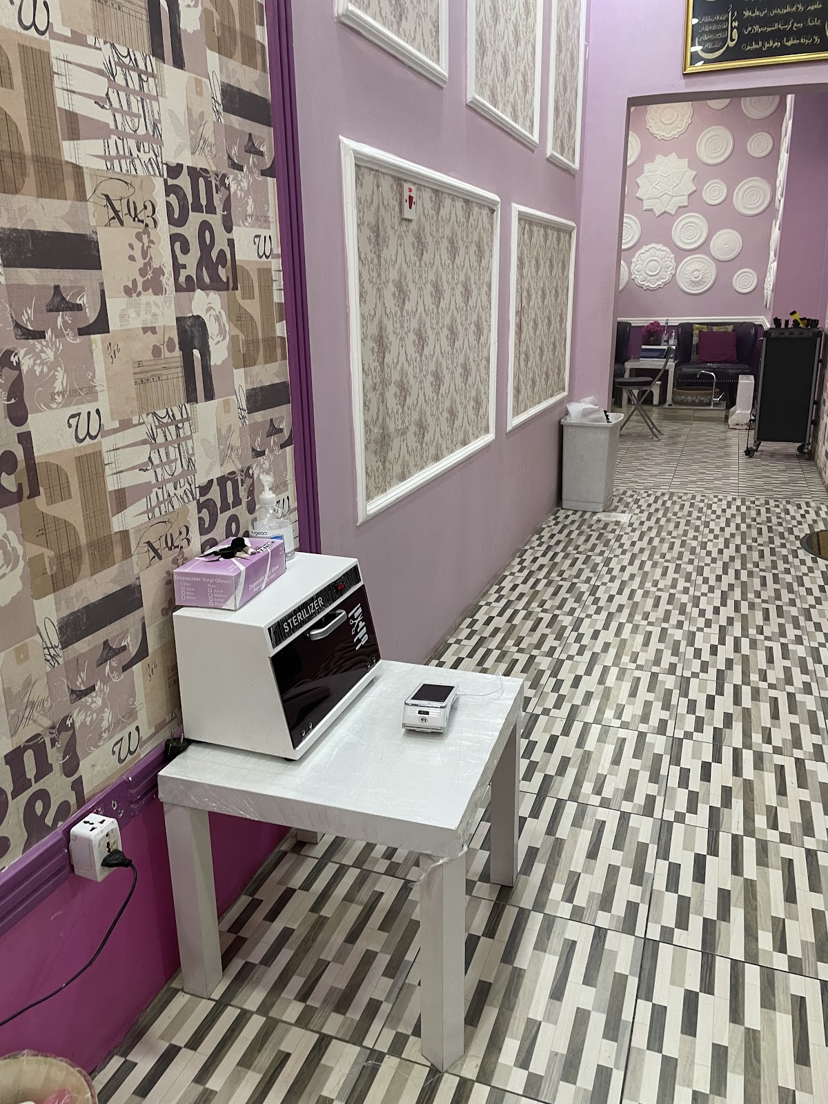 Um Saleh Beauty Salon