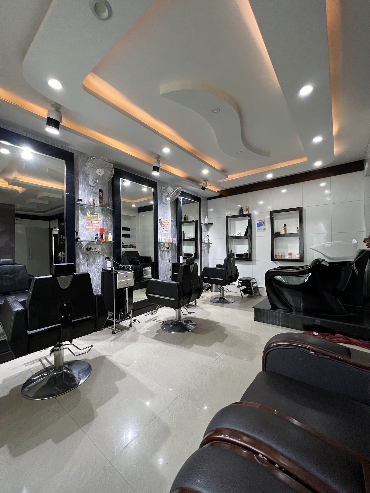 VLCC Skincare, Beauty and Makeup Salon