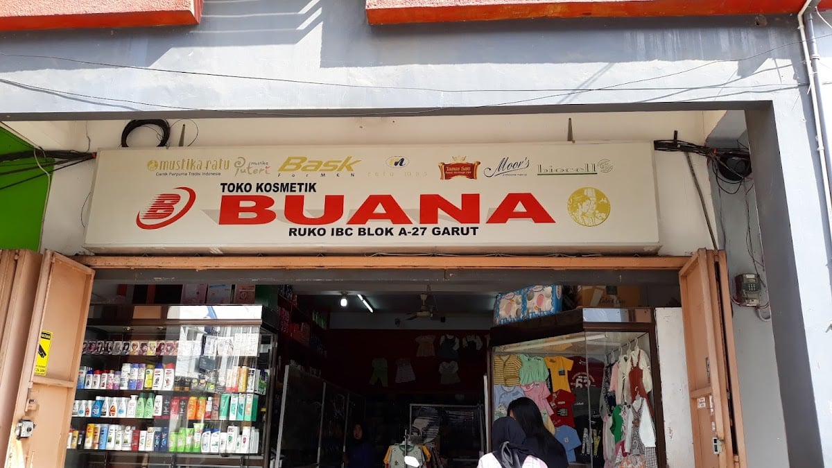 Toko Kosmetik Buana
