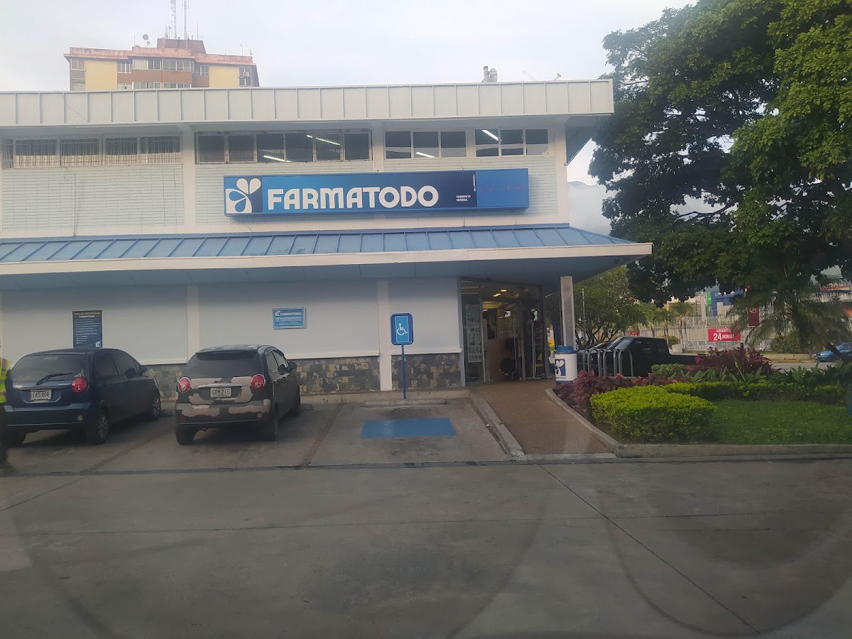 Farmatodo La Urbina
